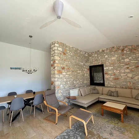 Olive Tree Garden Villa Mugeba